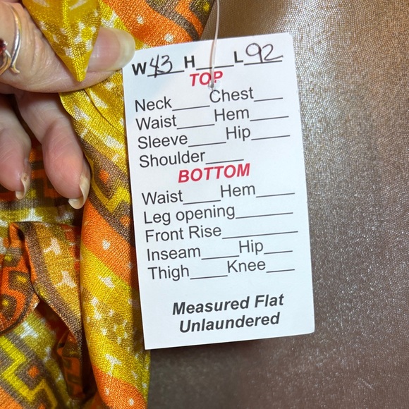 70’s polyester satin almost sheer Colorful Geometric Patterned Fabric 600 - Picture 4 of 4